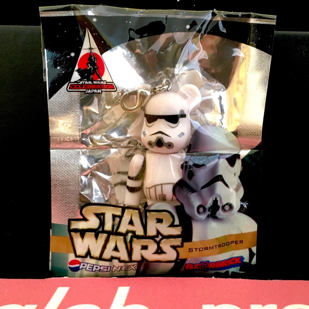Bearbrick x Pepsi Nex 70% Star Wars keychain